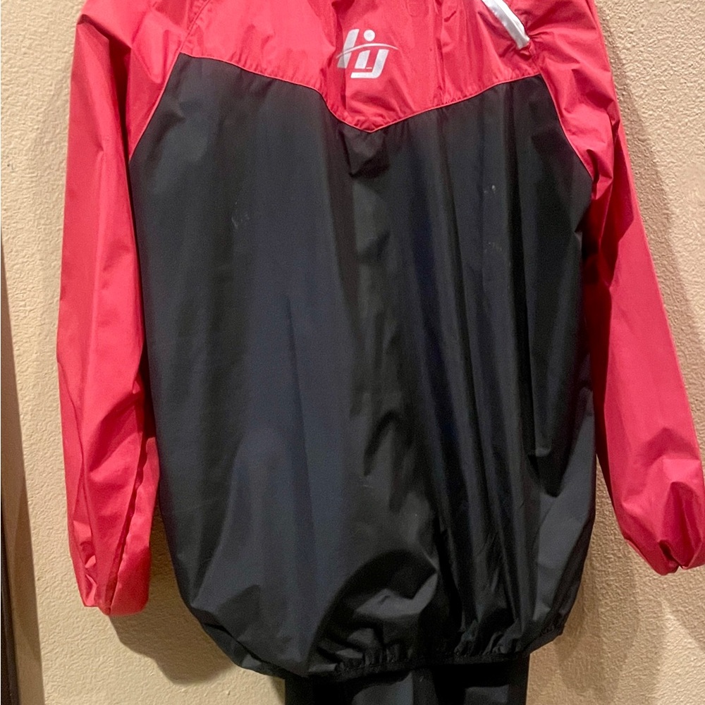Sweat suit design to make u sweat XXXL runs small